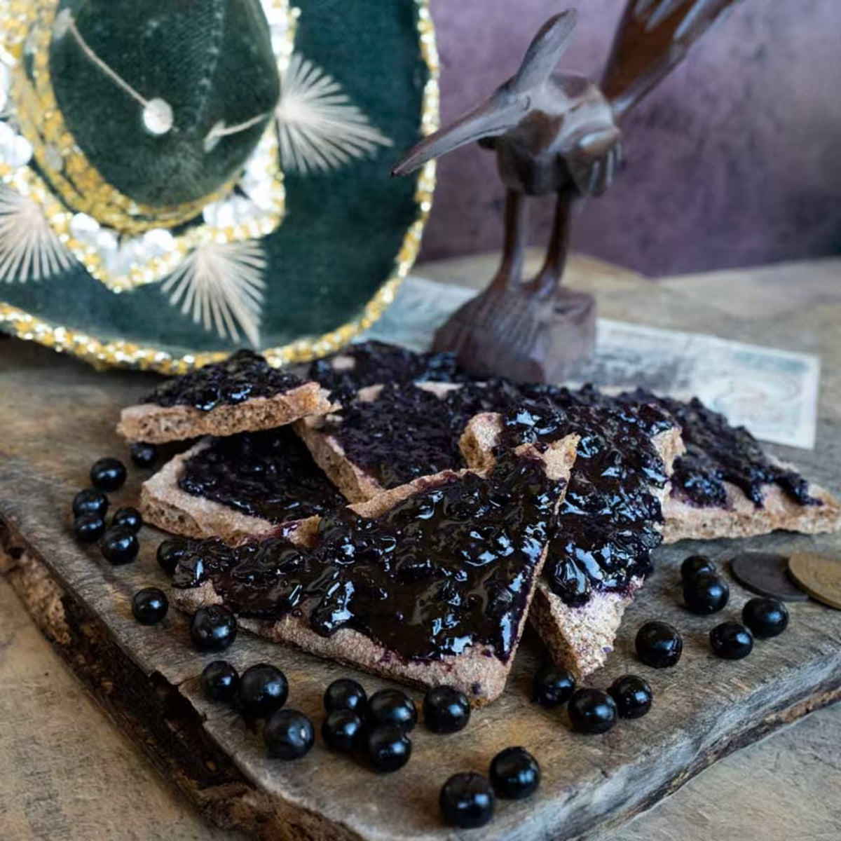 HUCKLEBERRY® CHICHIQUELITE